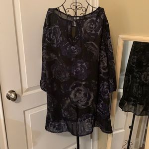 EUC Just My Size black, blue & grey front keyhole sheer blouse sz4x (26W-28W)